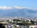 長野市と信州の山々